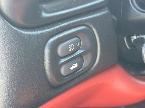 Used 1998 Chevrolet Corvette Base w/ Memory Pkg image 20