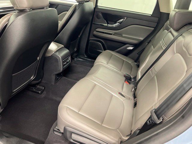 Used 2026 Lincoln Corsair Premiere AWD/4WD image 11