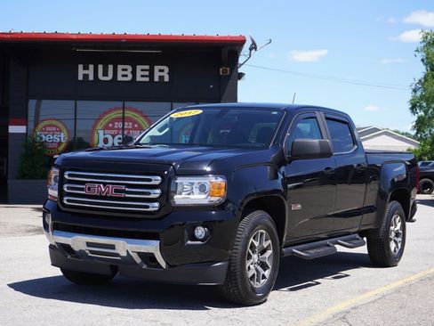 Used 2017 GMC Canyon SLE w/ All Terrain X Package AWD/4WD image 3
