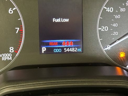 Used 2024 Toyota Corolla LE image 8