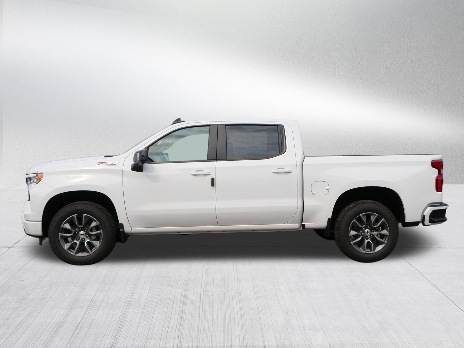 New 2026 Chevrolet Silverado 1500 RST w/ RST All Star Premium Package AWD/4WD image 2
