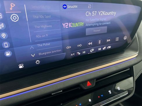 New 2025 Buick Envision Sport Touring image 13