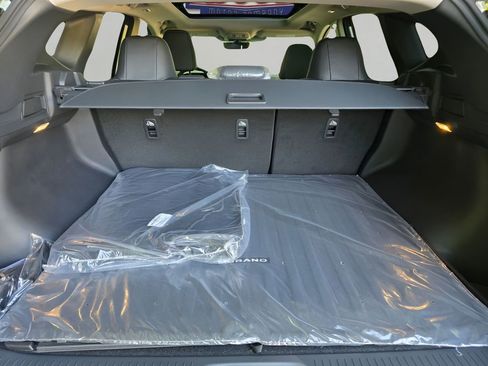New 2026 Nissan Murano Platinum AWD/4WD image 6