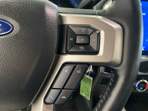 Used 2022 Ford F350 Lariat w/ Black Appearance Package AWD/4WD image 22