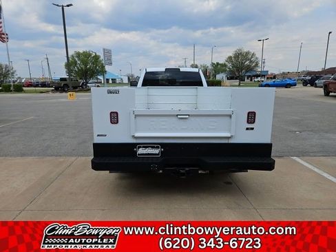 Used 2024 RAM 3500 SLT w/ Quick Order Package 2YG SLT image 4
