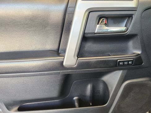 Used 2014 Toyota 4Runner Limited RWD image 23