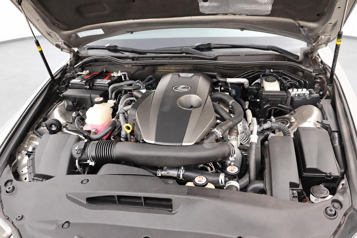 Used 2017 Lexus IS 200t RWD image 42