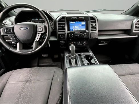 Used 2018 Ford F150 XLT w/ Equipment Group 302A Luxury AWD/4WD image 8