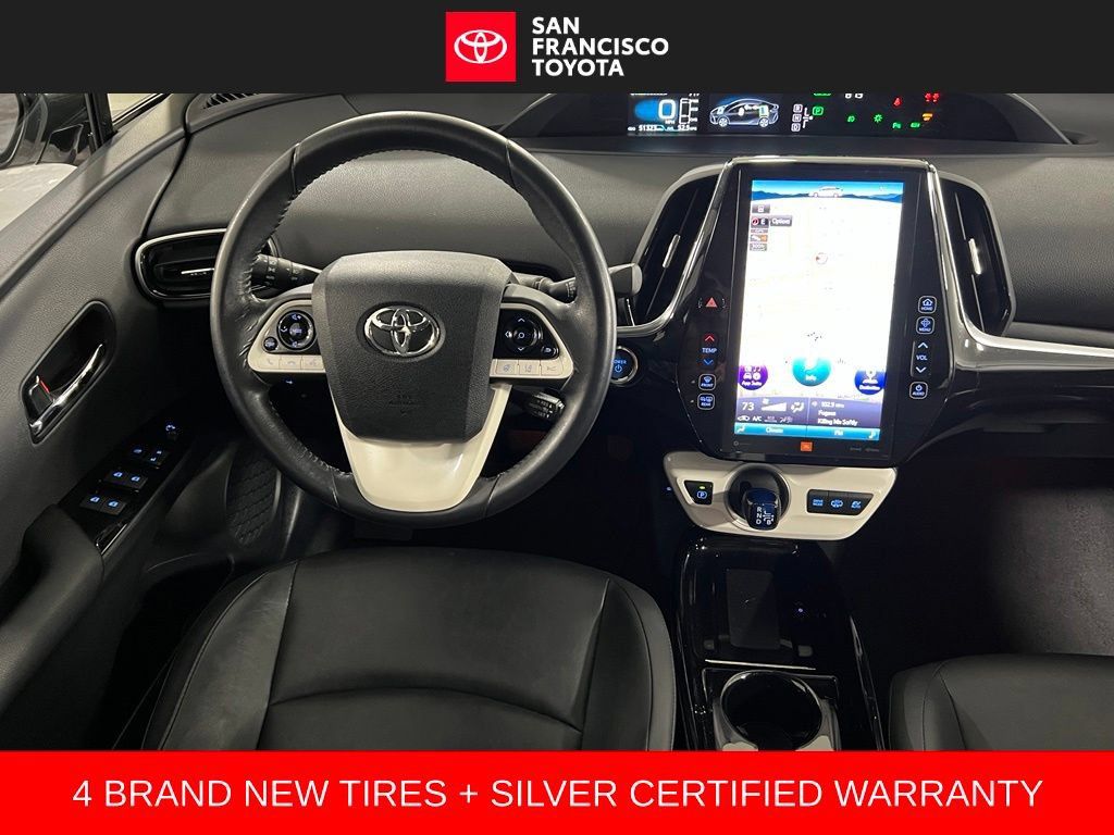 Certified 2017 Toyota Prius Prime Advanced FWD image 29