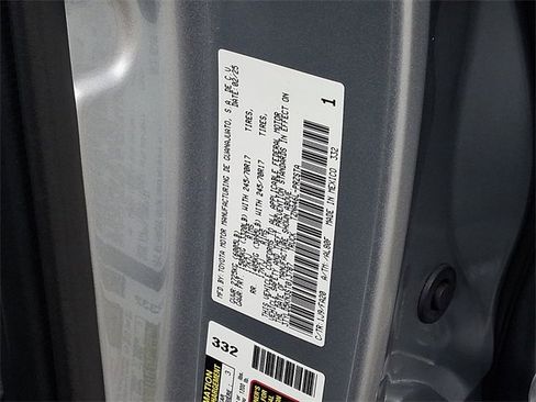 Certified 2025 Toyota Tacoma SR image 28