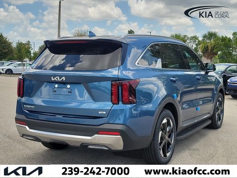 New 2026 Kia Sorento EX FWD image 6