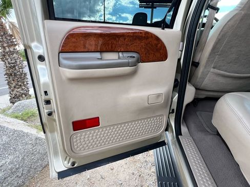 Used 2000 Ford F250 4x4 Crew Cab Super Duty image 16