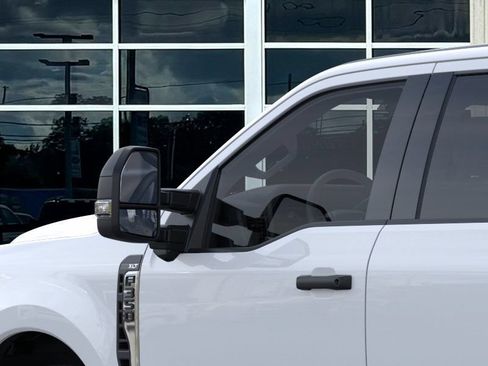 New 2026 Ford F350 XLT w/ 360-Degree Camera Package RWD image 20