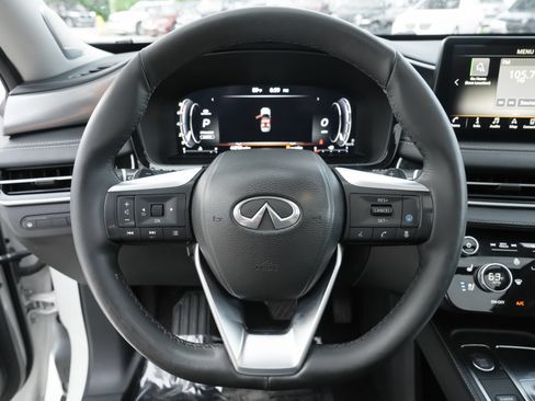 Certified 2023 INFINITI QX60 Luxe w/ Performance Audio Package AWD/4WD image 9