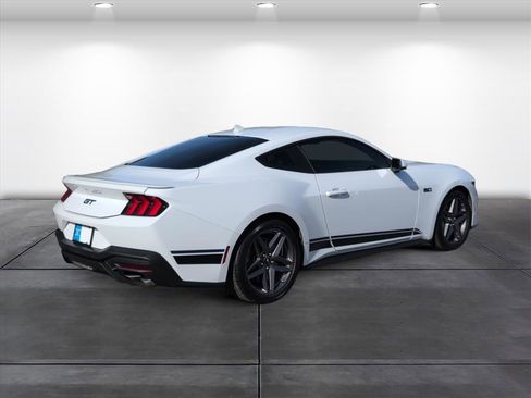 Used 2024 Ford Mustang GT Premium image 7