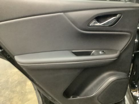 Used 2023 Chevrolet Blazer LT w/ Convenience Package FWD image 21