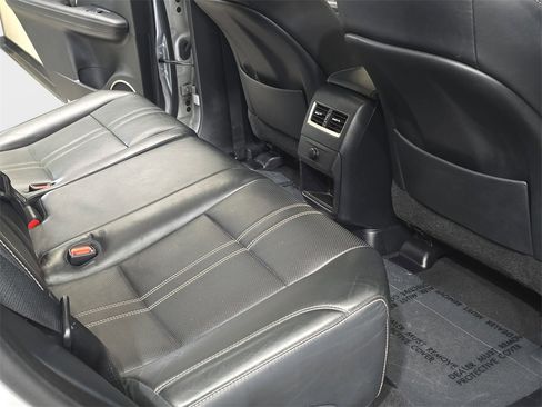 Used 2016 Lexus RX 450h AWD w/ Luxury Package image 13