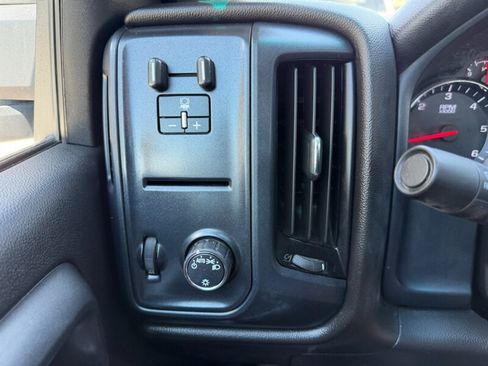 Used 2019 Chevrolet Silverado 3500 W/T w/ WT Convenience Package AWD/4WD image 29