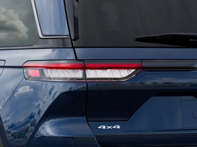 New 2027 Jeep Grand Cherokee Limited AWD/4WD image 11