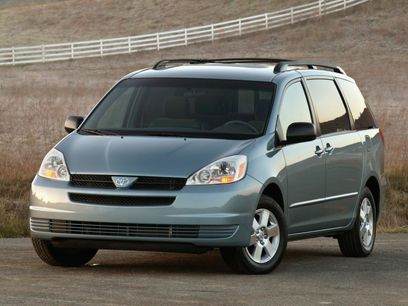 Used 2004 Toyota Sienna CE