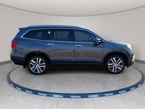 Used 2018 Honda Pilot Touring image 5