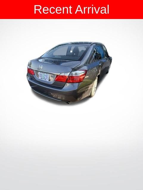 Used 2015 Honda Accord EX image 2