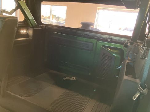 Used 2024 Ford Bronco Big Bend image 28