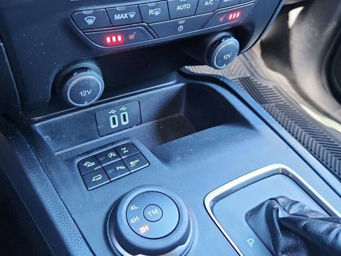 Used 2021 Ford Ranger Lariat w/ Tremor Off-Road Package image 29