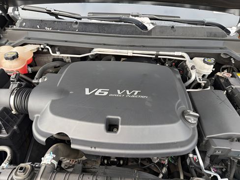 Used 2018 Chevrolet Colorado ZR2 image 31