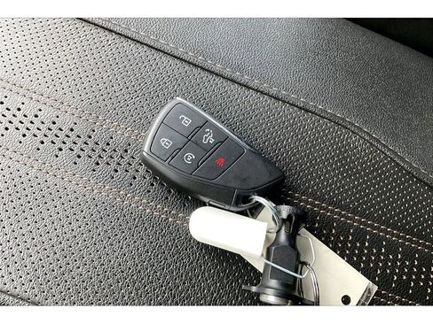 Used 2024 Chevrolet Silverado 1500 High Country w/ Technology Package image 14