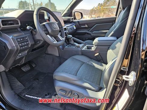 New 2026 Toyota Tacoma TRD Off-Road w/ TRD Off Road Premium Package AWD/4WD image 7