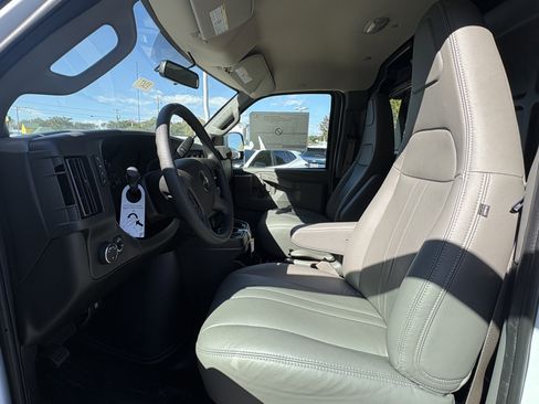 New 2025 Chevrolet Express 2500 w/ Driver Convenience Package image 10