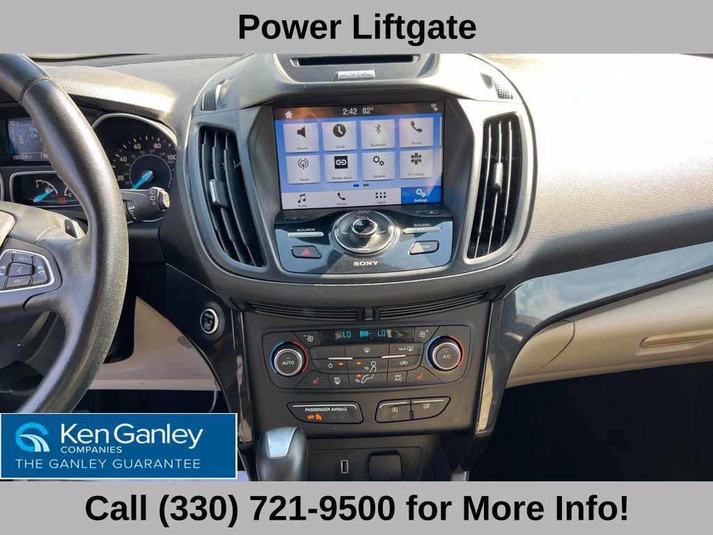 Used 2017 Ford Escape Titanium FWD image 33