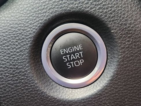 Used 2024 Toyota Corolla SE FWD image 8
