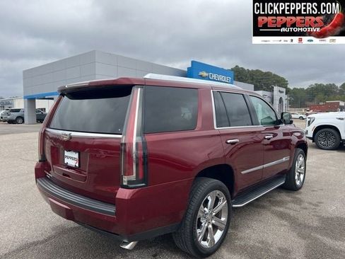 Used 2020 Cadillac Escalade Luxury image 6