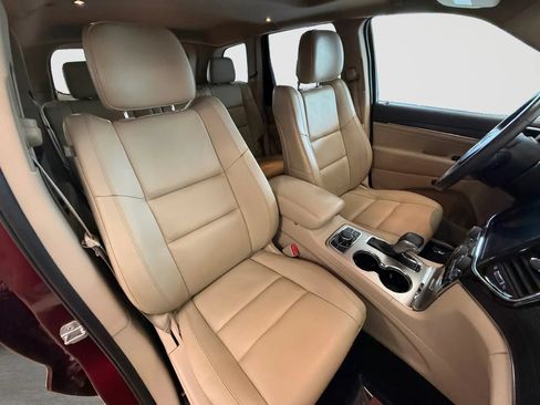 Used 2019 Jeep Grand Cherokee Limited w/ Trailer Tow Group IV AWD/4WD image 21
