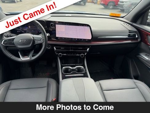 Used 2026 Chevrolet Traverse Z71 w/ LPO, Floor Liner Package image 9