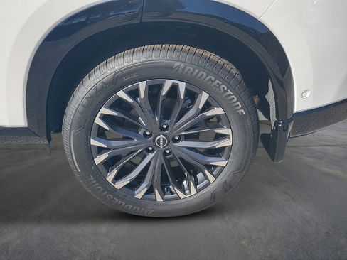 New 2026 Nissan Rogue Platinum w/ Platinum Premium Package AWD/4WD image 11