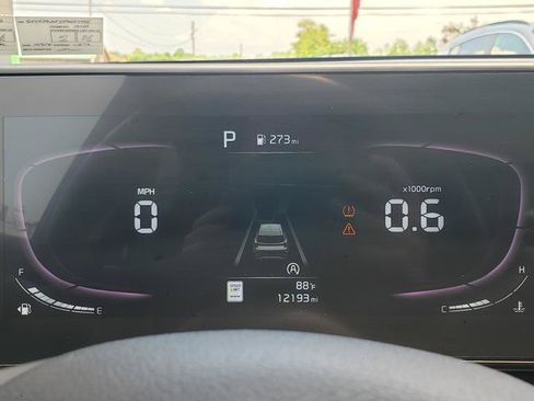 Certified 2023 Kia Sportage EX FWD image 33