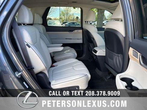 Used 2025 Hyundai Palisade Limited AWD/4WD image 20