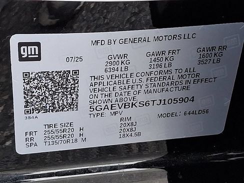 Certified 2026 Buick Enclave Sport Touring w/ Power Package AWD/4WD image 28