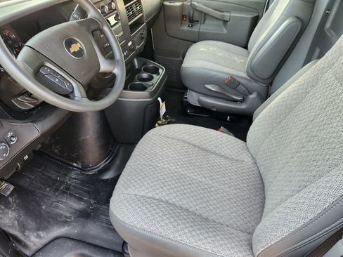New 2025 Chevrolet Express 3500 w/ Power Convenience Package image 4