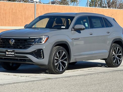 New 2026 Volkswagen Atlas Cross Sport SEL Premium R-Line image 8