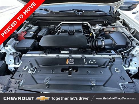 Used 2023 Chevrolet Colorado Trail Boss w/ Technology Package image 30