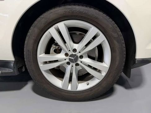 Used 2012 Mercedes-Benz ML 350 BlueTEC 4MATIC image 9