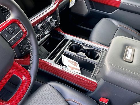 New 2025 Ford F250 Lariat w/ Lariat Ultimate Package image 7