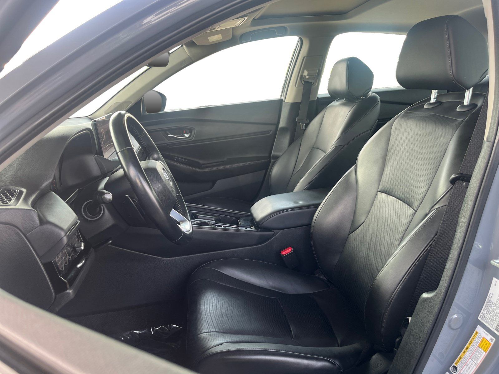 Used 2023 Honda Accord Touring image 9
