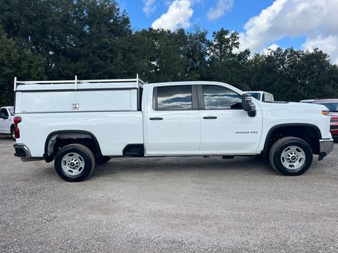 Used 2024 Chevrolet Silverado 2500 W/T w/ WT Convenience Package image 2