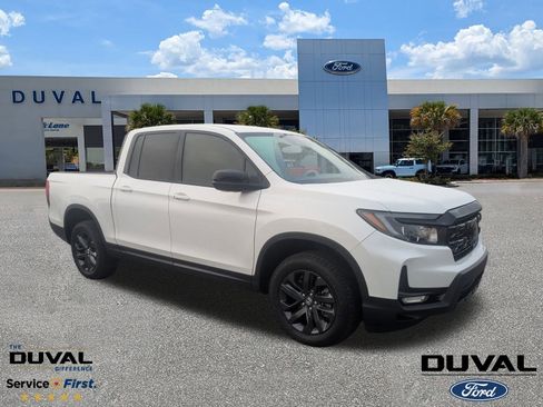 Used 2024 Honda Ridgeline Sport image 1