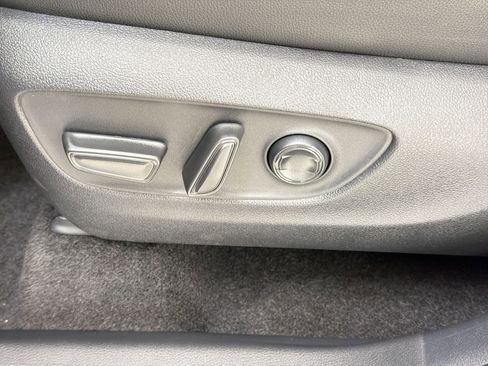 Used 2026 Toyota Grand Highlander Limited image 14